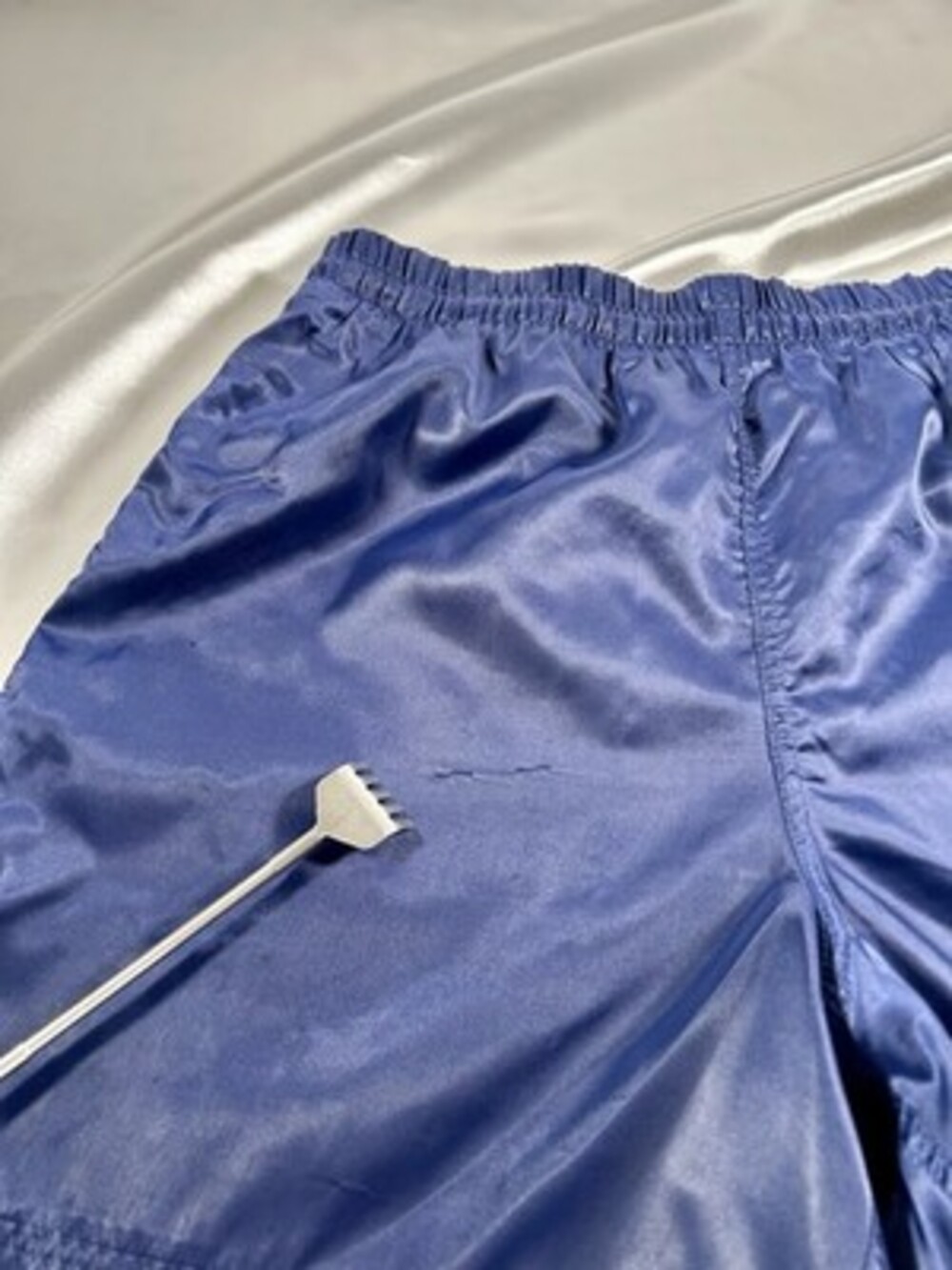 VINTAGE Y2K NIKE GLANZ NYLON SATIN SHINY SHORTS Size M Men’s NAVY RARE - Picture 4 of 8